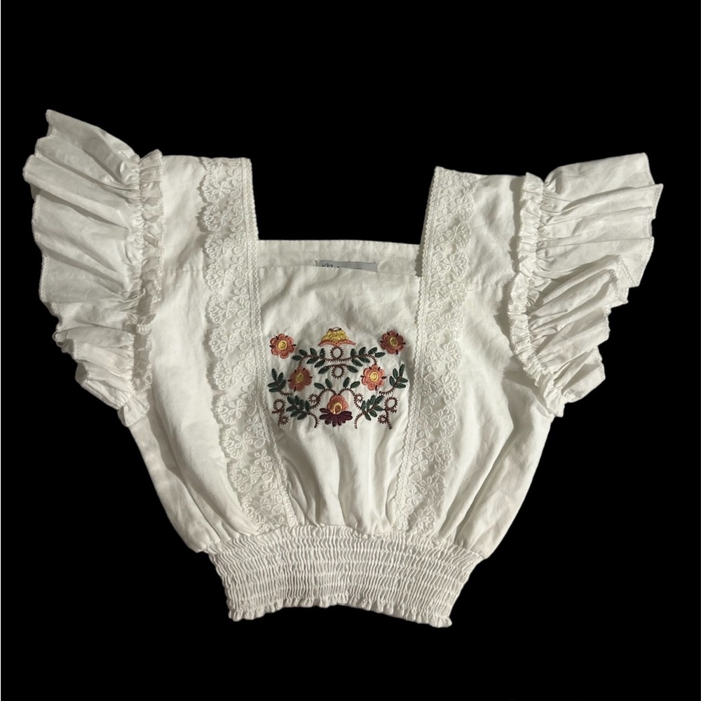 Crop kids tops size between 4/6